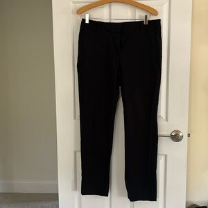 Black Ann Taylor strait leg pant.